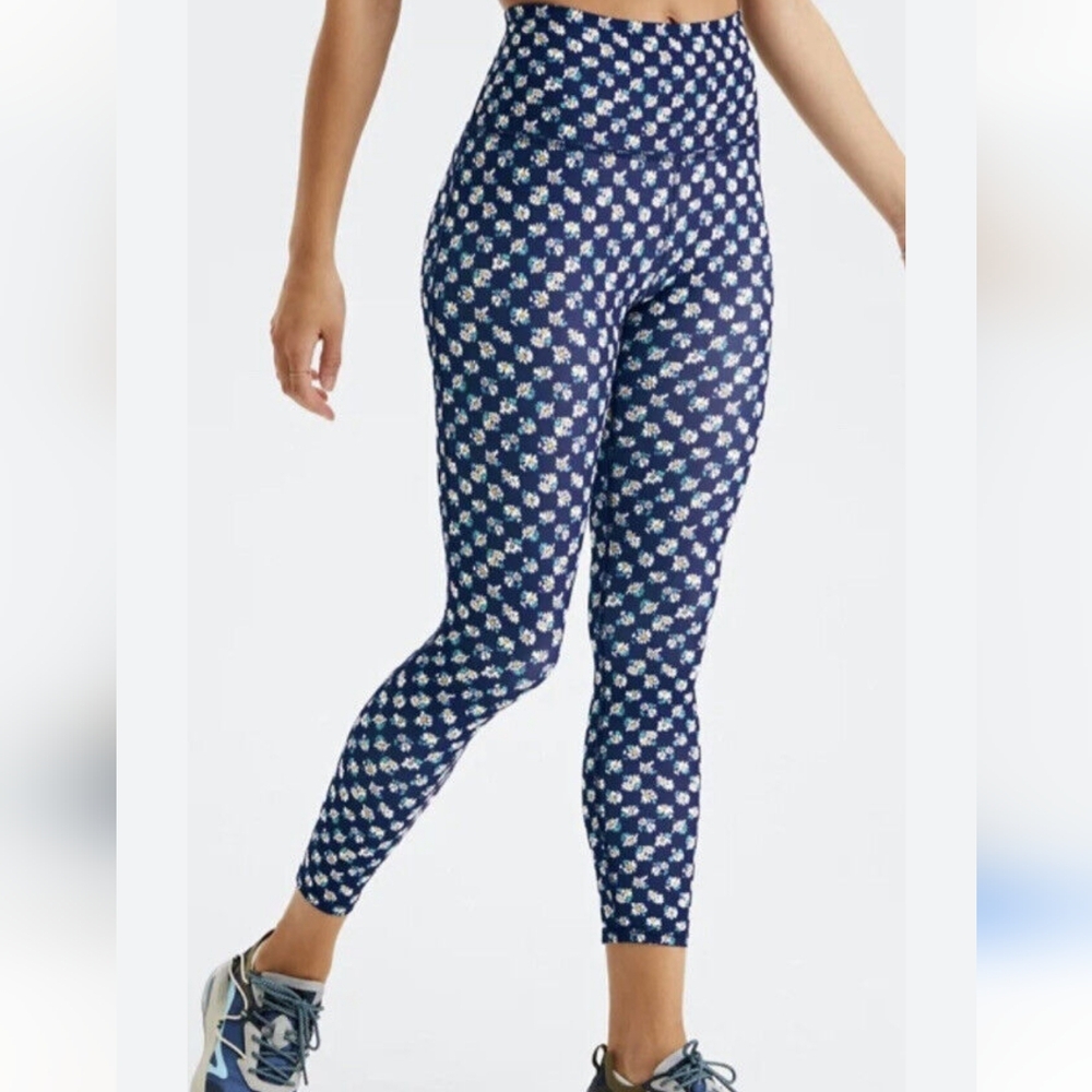 -Fabletics Navy Daisy Patterned Leggings Ultimate Hold /High Rise /UPF 50